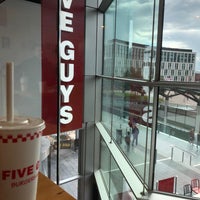 Photo taken at Five Guys by R Alsubaie :) on 10/4/2021