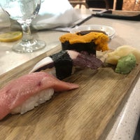 Foto diambil di The Fish Restaurant &amp;amp; Sushi Bar oleh Laura H. pada 11/24/2020