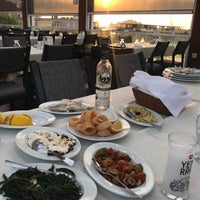 Photo taken at Kazım Usta Balık Restoranı by Yasin R. on 8/17/2023
