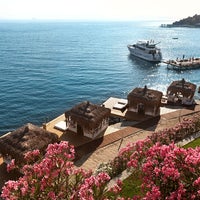 3/19/2014 tarihinde Sianji Hotelsziyaretçi tarafından Sianji Wellbeing Resort'de çekilen fotoğraf