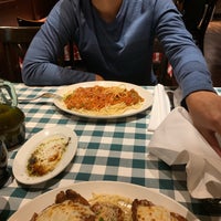 Photo taken at Italianni&amp;#39;s Pasta, Pizza &amp;amp; Vino by Gwyneth T. on 4/16/2019