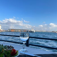 Photo taken at Galata Altın Balık Restaurant by Abdulrazag on 11/13/2022