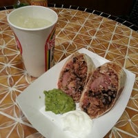 6/1/2013 tarihinde Ismaell O.ziyaretçi tarafından OMG Taco'de çekilen fotoğraf