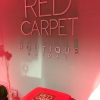 10/21/2012에 JP O.님이 Red Carpet Boutique에서 찍은 사진