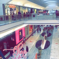 Photo taken at Brent Cross Shopping Centre by Ghadeer . on 8/28/2020