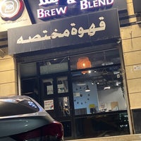 รูปภาพถ่ายที่ Brew &amp;amp; blend Cafe โดย haitham alz 👮🏻‍♂️ เมื่อ 5/4/2022