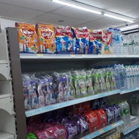 Photo taken at 7-Eleven by ตุ๊ก.กะ.ตุ่น.. จ. on 7/24/2019
