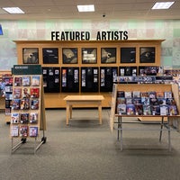 Photo taken at Barnes &amp;amp; Noble by Os on 10/31/2021