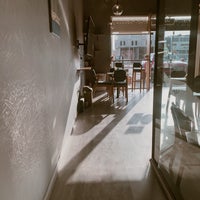 Foto tirada no(a) Hex Cafe Specialty House por Am🌿 em 9/9/2021