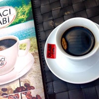 Photo taken at Olabi caffee by Kemal Ç. on 4/28/2016