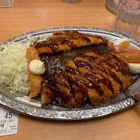 Photo taken at Go Go Curry by マサ 0. on 3/13/2020