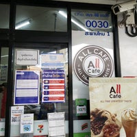 Photo taken at 7-Eleven by ธีรยุทธ ท. on 10/2/2021