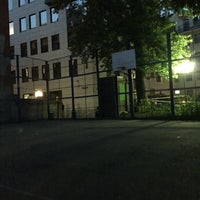 Photo taken at Баскетбольная площадка by Yuriy Y. on 8/11/2016