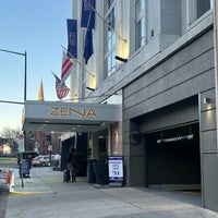 Foto tirada no(a) Hotel Zena Washington DC por Victor H. em 3/1/2024