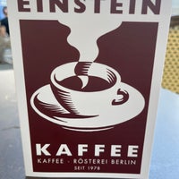 Photo taken at Einstein Kaffee by Victor H. on 9/10/2023