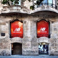 New Balance - Sporting Goods Shop Barcelona
