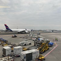 Photo taken at Frankfurt Airport (FRA) by Jerson G. on 10/18/2020