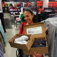 Nike Factory Store - 13 tips