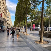 Photo taken at Bonpoint Champs-Élysées by A on 8/18/2020