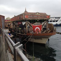 4/15/2013 tarihinde Sevdaömer B.ziyaretçi tarafından Tarihi Eminönü Balık Ekmek'de çekilen fotoğraf