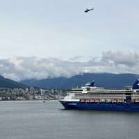 Foto tirada no(a) FlyOver Canada por Jag D. em 5/13/2022