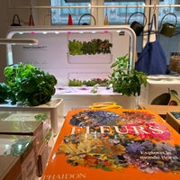 Photo taken at The Conran Shop by Techi on 12/31/2022