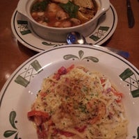 Photo taken at Olive Garden by Ryan S. on 6/23/2013