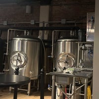 Снимок сделан в Water Street Brewing Co. пользователем Chad B. 2/20/2023