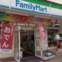 Photo taken at ファミリーマート 岩手新里店 by Francis Y. on 10/3/2013