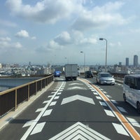 なみはや大橋自転車保管所