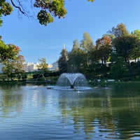 Foto tirada no(a) Новый Петергоф / New Peterhof por Saad 🇸🇦 .. em 9/10/2021