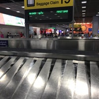 Photo taken at Baggage Claim 19 by Up L. on 1/1/2019