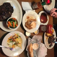 Photo taken at Texas Roadhouse by Up L. on 7/5/2018