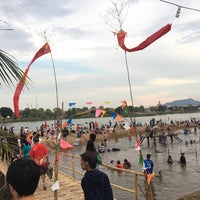 Photo taken at หาดทรายทอง ริมน้ำปิง by NNNNNKY on 4/14/2017