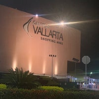 Снимок сделан в Galerías Vallarta пользователем Liliana Isabel A. 3/2/2020