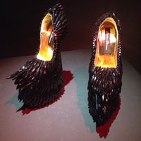 Photo taken at Выставка дизайнерской обуви будущего «Генезис» by Юлия М. on 3/21/2016