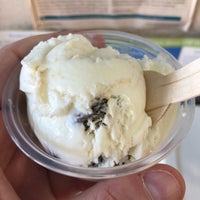 Photo taken at Mariposa Ice Cream by Tom R. on 6/30/2019