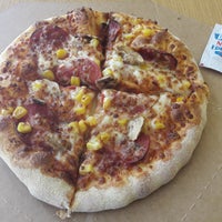 Photo taken at Domino&amp;#39;s Pizza by Gizem B. on 3/25/2019