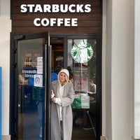 Photo taken at Starbucks by MOUSA🧶 on 9/27/2021
