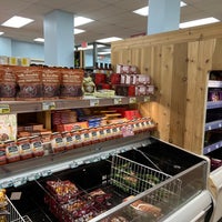 Photo taken at Trader Joe&amp;#39;s by Paul L. on 6/29/2022