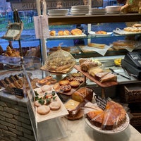 Photo taken at Patisserie Deux Amis by Paul L. on 12/11/2019