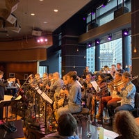 Photo taken at Dizzy&amp;#39;s Jazz Club by Jean-François B. on 8/10/2022