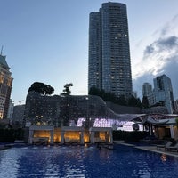 รูปภาพถ่ายที่ Singapore Marriott Tang Plaza Hotel โดย Siew W. เมื่อ 2/17/2024