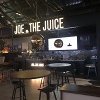 Photo taken at Joe &amp;amp; The Juice by Rukteeruk P. on 10/28/2018