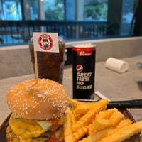 Photo taken at Max Beef Burger by Rukteeruk P. on 11/28/2021