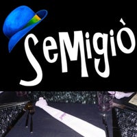 Foto tirada no(a) Semigiò Restaurant por Massimo S. em 12/27/2015