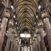 10/8/2018 tarihinde Dhawal L.ziyaretçi tarafından Duomo di Milano'de çekilen fotoğraf