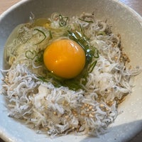 Photo taken at 鶏麺屋 虎々 by どうする 家. on 4/29/2023