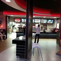 7/14/2013에 Kenny M.님이 Burger King에서 찍은 사진