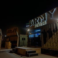 Foto tirada no(a) Army Burger por Waleed em 4/26/2022